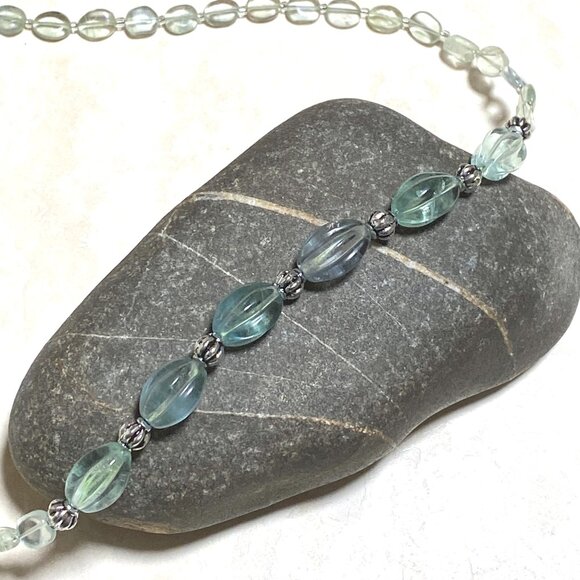 Genuine Teal Green Fluorite Beaded Necklace, Natural Gemstone Choker - Picture 3 of 13